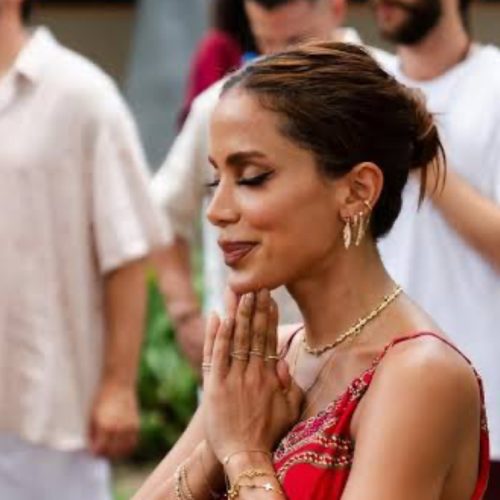 Anitta “fecha” praia de desova de tartarugas e incomoda moradores