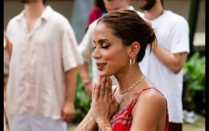 Anitta “fecha” praia de desova de tartarugas e incomoda moradores