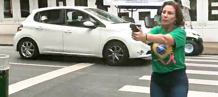 Reprodução: Folha de São Paulo