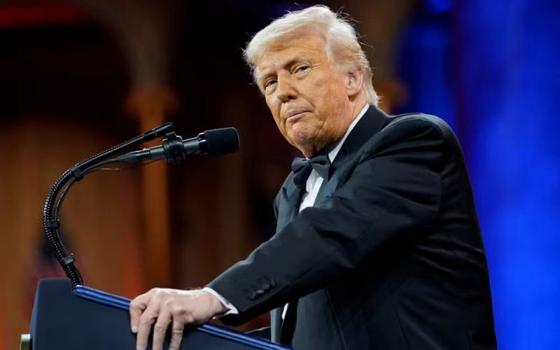 Guerra comercial explode: EUA aumentam tarifa para 125% sobre produtos chineses