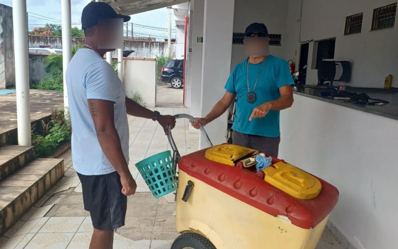 Policiais disfarçados de turistas prendem traficante com droga em carrinho de sorvete, no litoral de SP