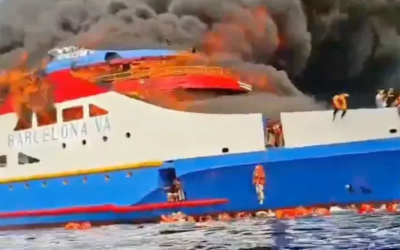 Foto: Ferry-Fire Indonésia